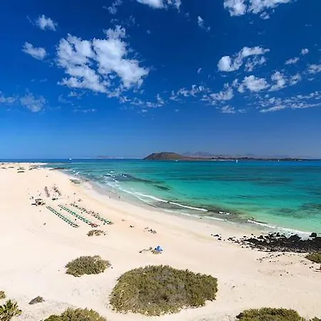 In Near Playa De Palomitas Villa *