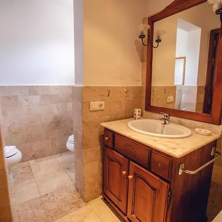 Villa In Near Playa De Palomitas *