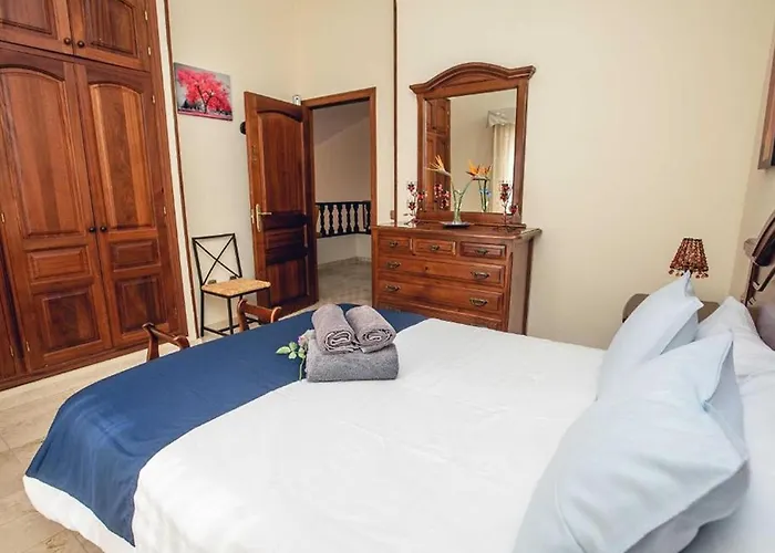 Villa In Near Playa De Palomitas